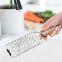 GRATE EXPECTATIONS™ Coarse Grater | Full Circle