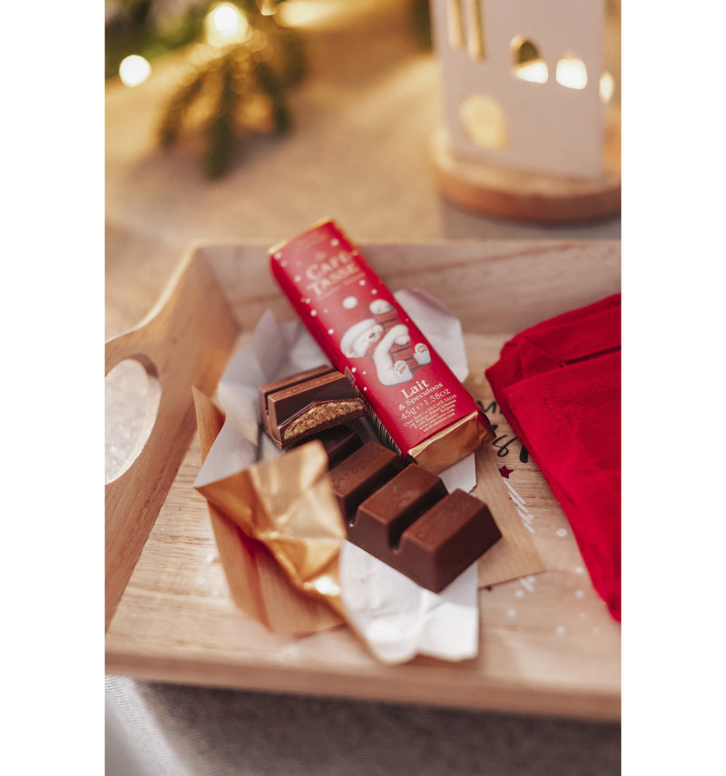 Milk & Speculoos Chocolate Bar | Cafe Tasse
